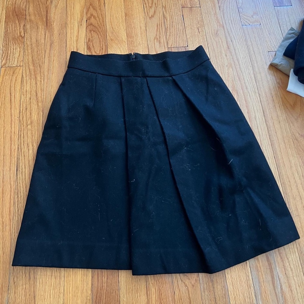 Elegant Black Women's Skirt